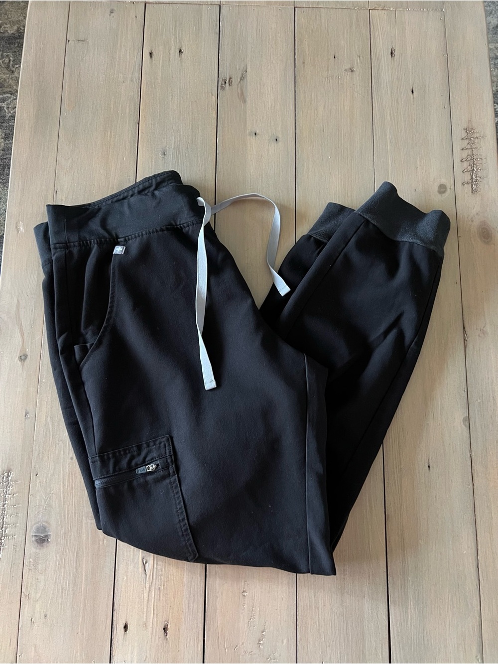Figs Women’s Black Joggers Size Medium